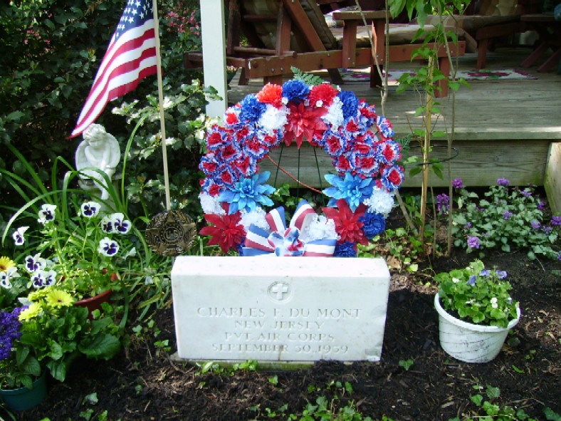Dumont graves
