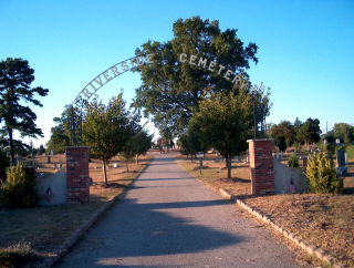 Entrance to Riverside Cemetery